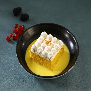 Saffron Cake